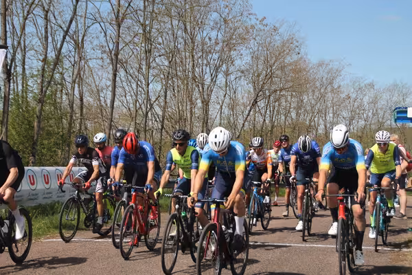 Photo 3 — cyclisme — Fain-les-Montbard — 2026